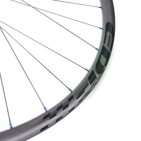 XC30 + DT Swiss 180 - Imagen 3