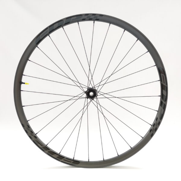 XC30 Asymm + EXTRALITE HYPERBOOST 3 - Imagen 3